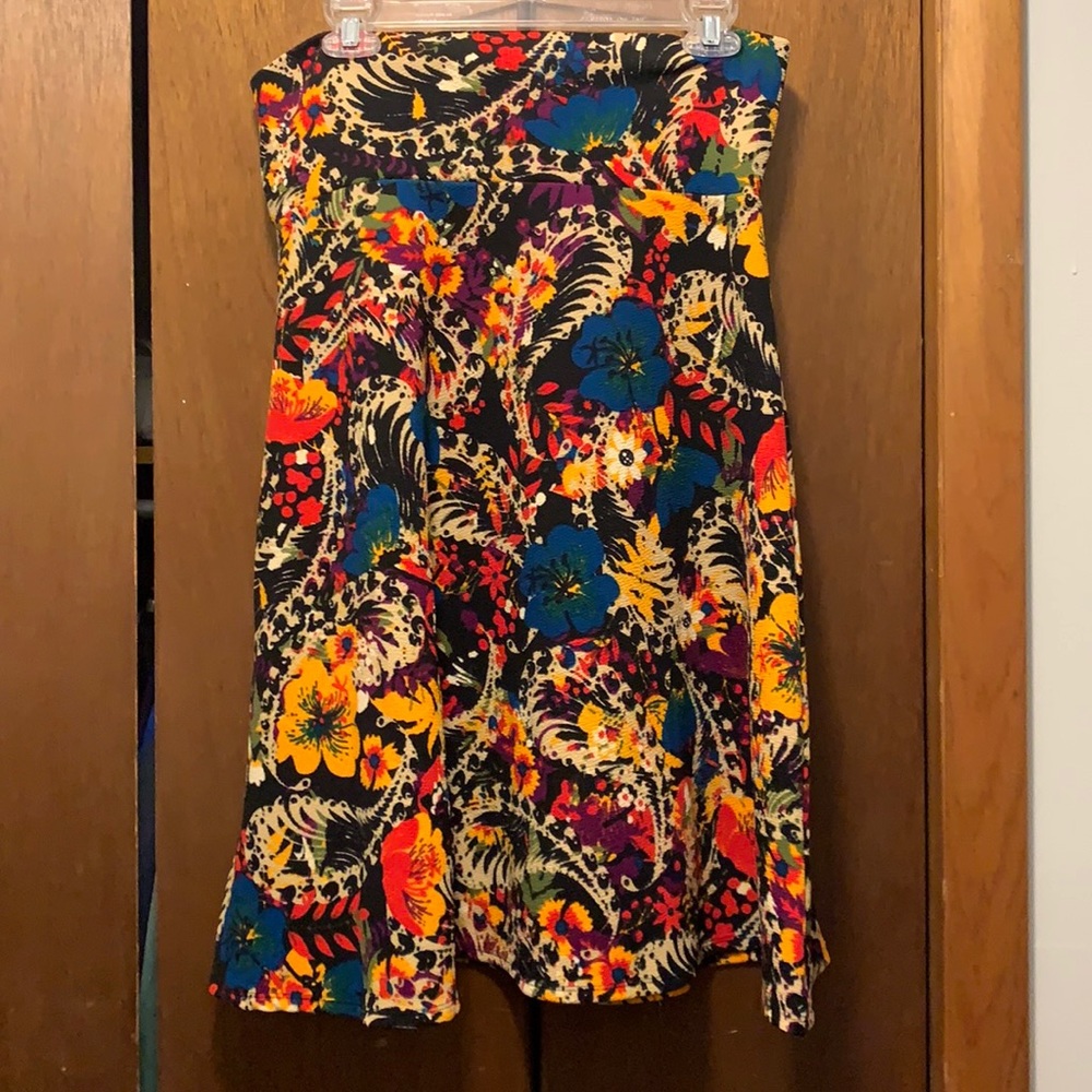 Colorful beautiful LuLaRoe Skirt